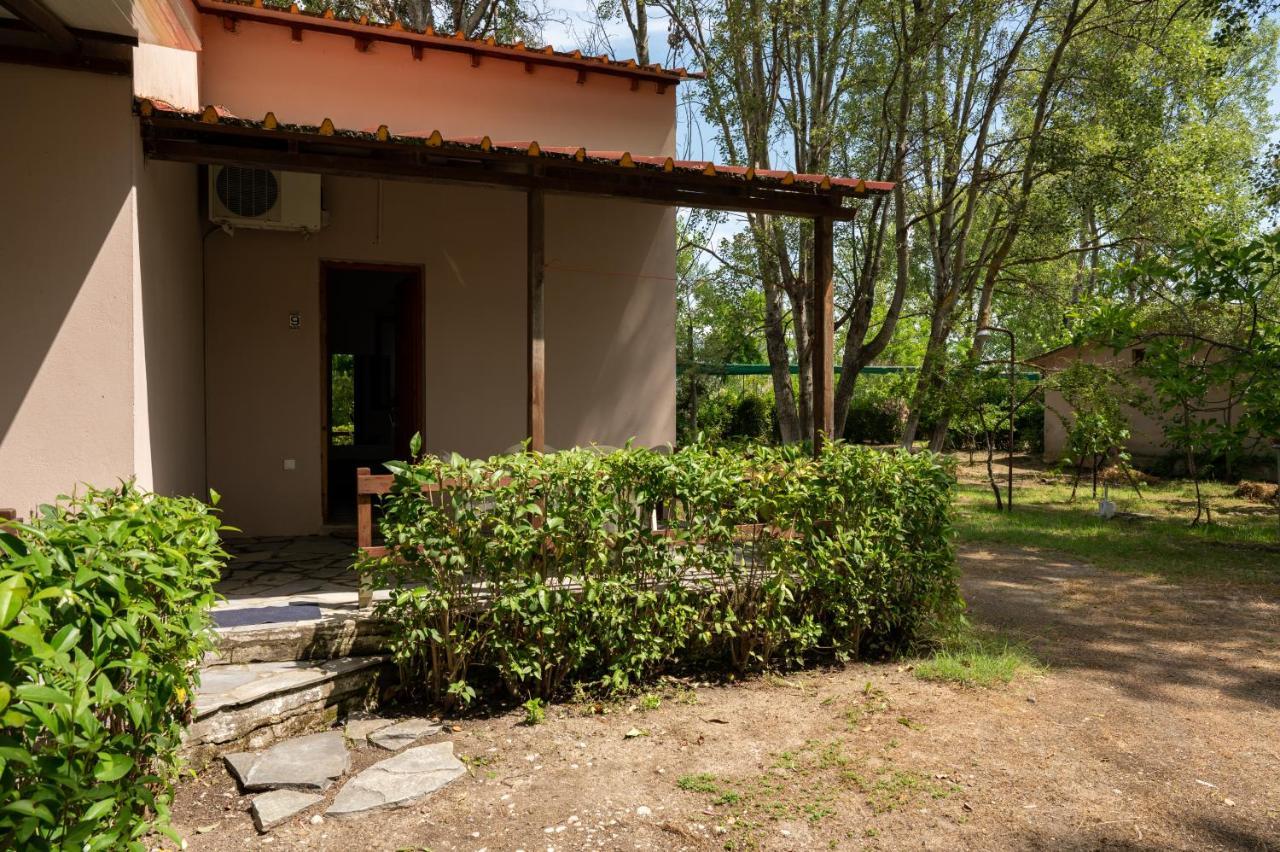 Camping Pefki Hotel Esterno foto