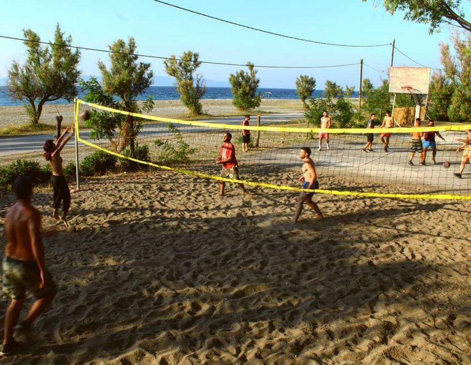 Camping Pefki Hotel Esterno foto